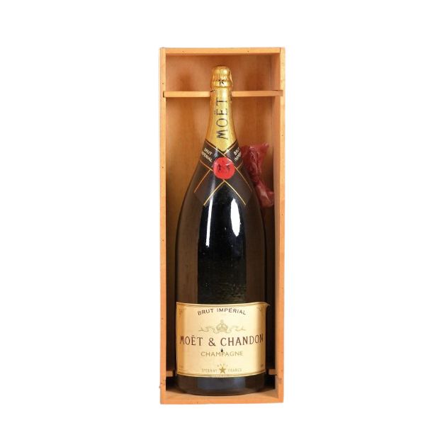 Moët & Chandon Impérial Brut Nabucodonosor 15L + Wooden Case