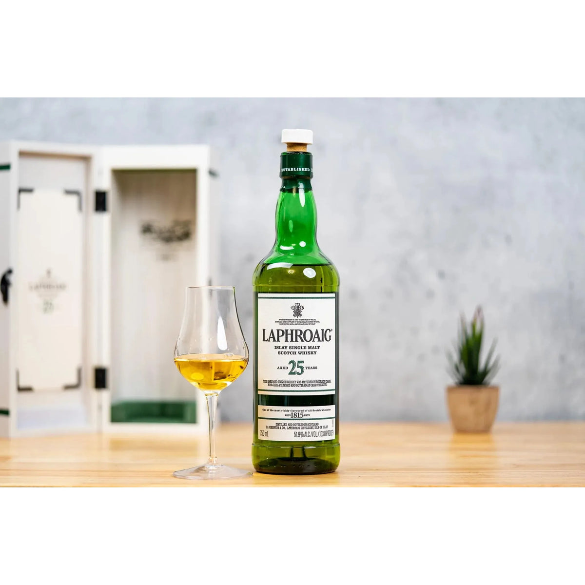 Laphroaig Cask Strength 25YO 2022