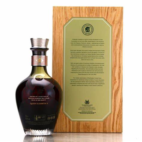 Chivas Regal Royal Salute Platinum Jubilee Edition 2022 Lot 78-50 50.8° 70 cl + GBX